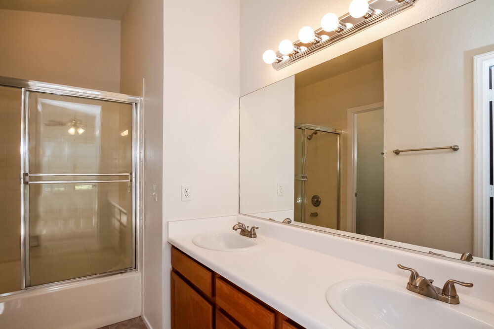 Building Photo - 1424 N Astronomy Cir