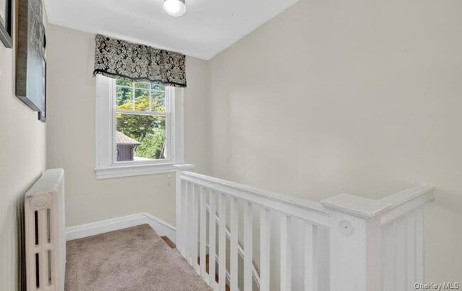 Building Photo - 34 Ridge Rd