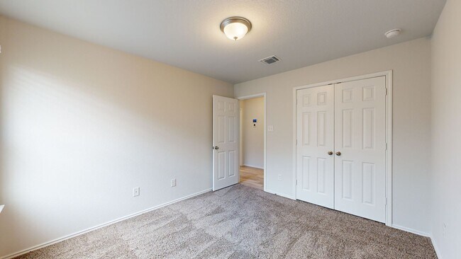 Building Photo - 2 WEEKS FREE RENT + $1,750 A MONTH!
