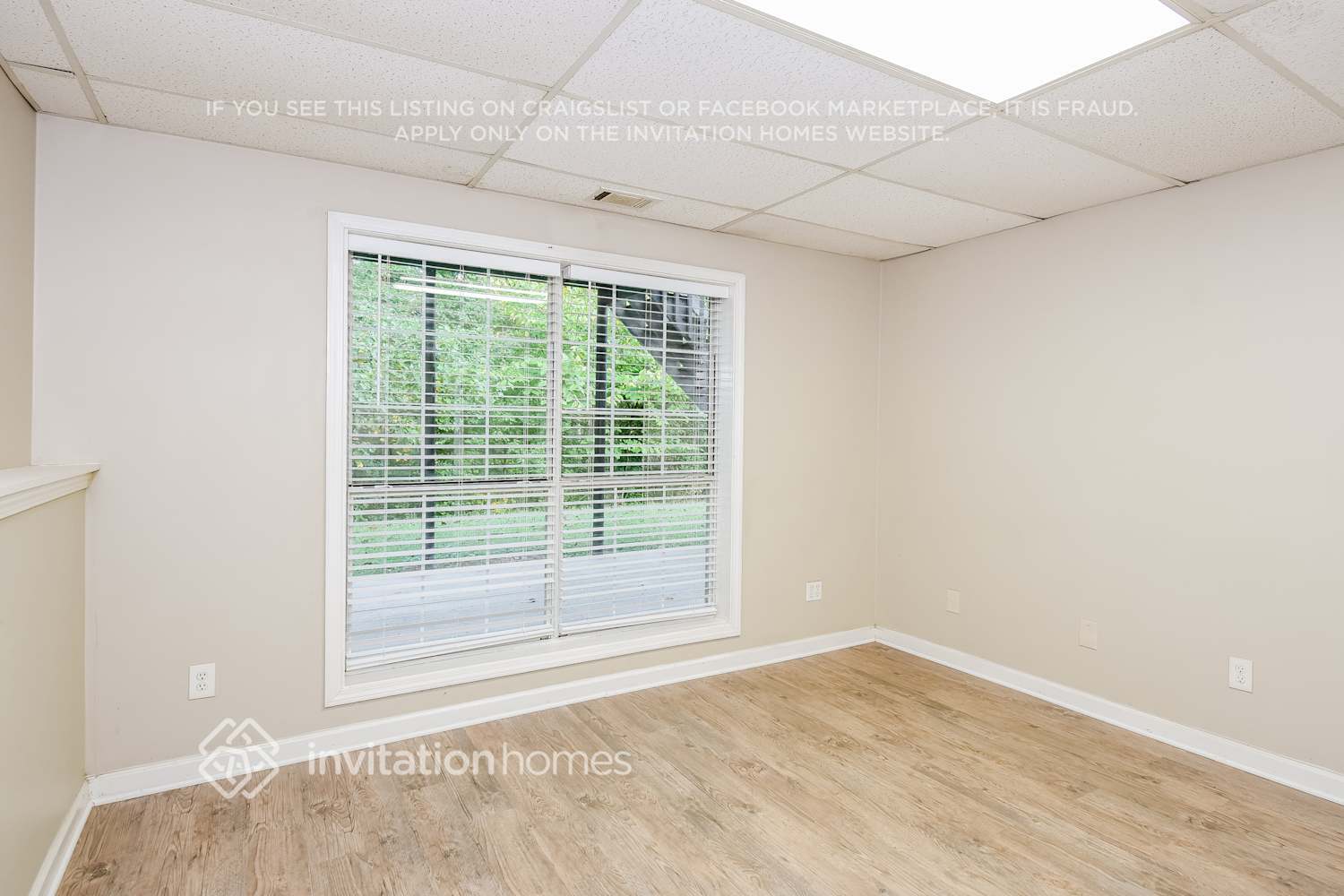 Building Photo - 2624 Sterling Dr NW
