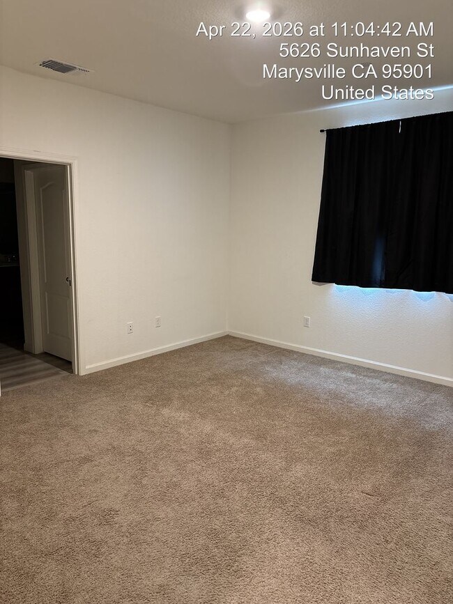 Building Photo - 5626 Sunhaven St