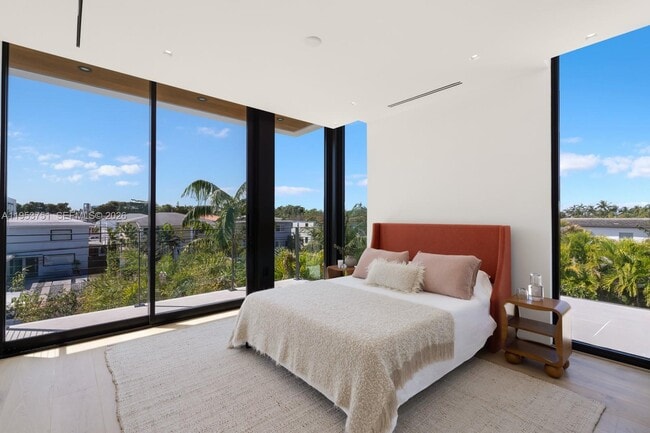 Building Photo - 701 86th St