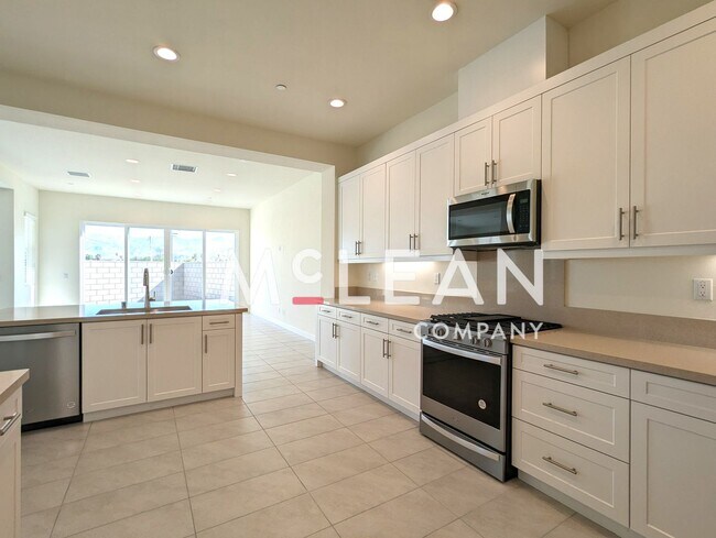Building Photo - Beautiful Two-Story Four Bedroom Home at t...