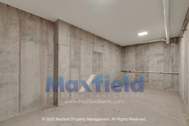 Building Photo - Luxury Sugarhouse Living | Pet Friendly | 2BD | 3BA | 1GA | 1CP 1875 Sq Ft