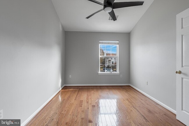 Building Photo - 4821 Great Heron Terrace