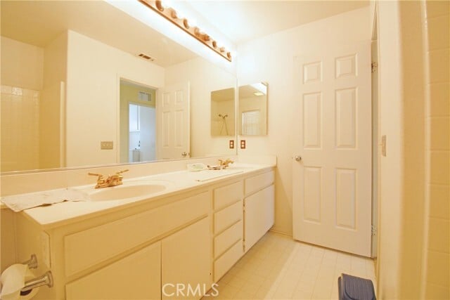 Building Photo - 323 Lydia Ln