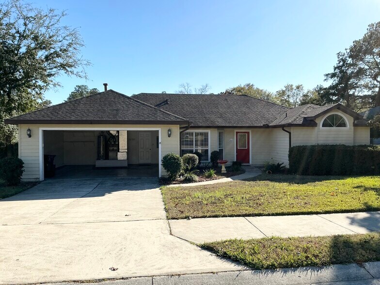 Building Photo - 8707 NW 10th Pl