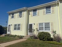 Building Photo - 87 Gerrish Ave