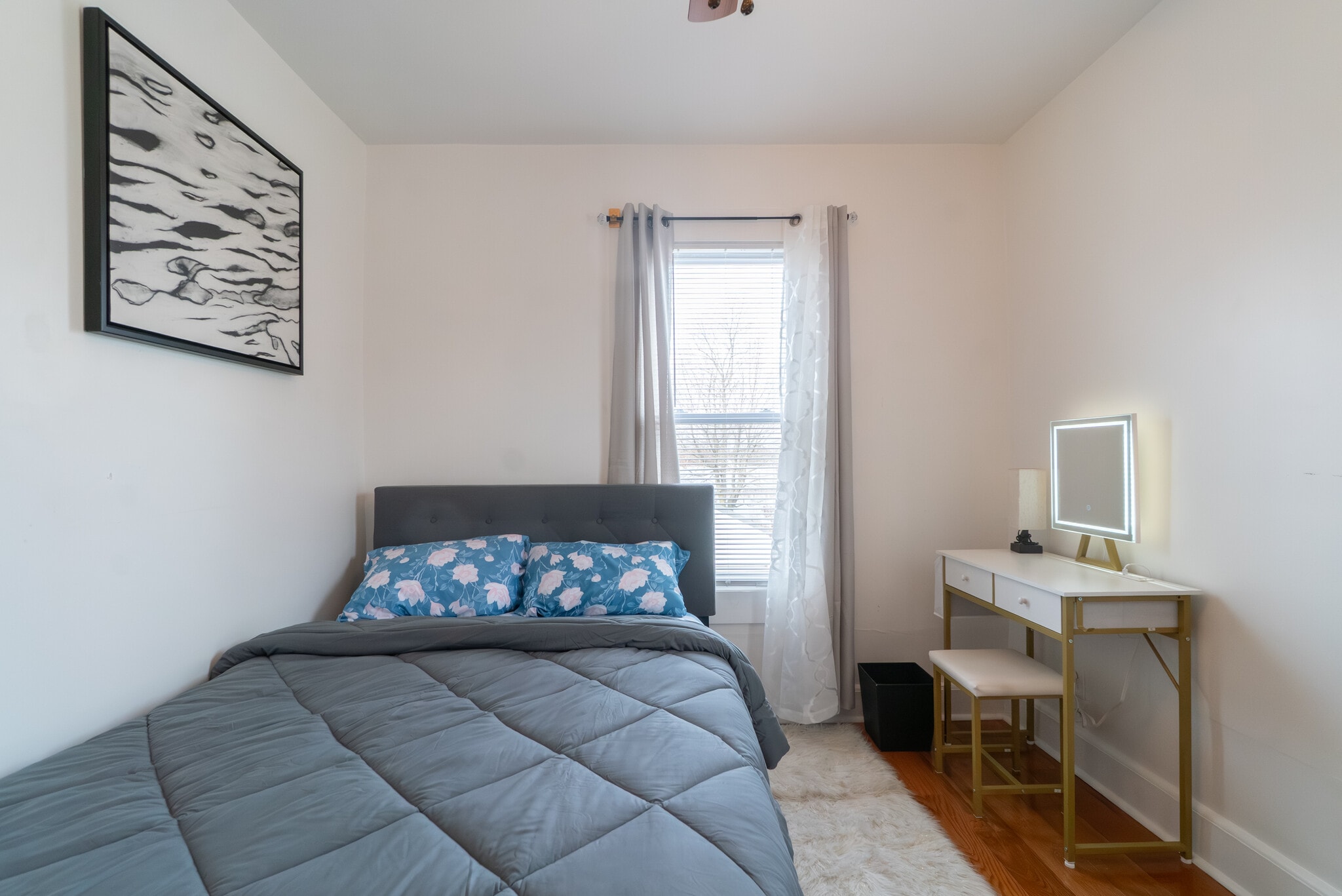 Room 4 - 61 Lamson St