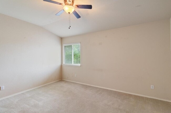 Building Photo - 1008 Big Spring Dr