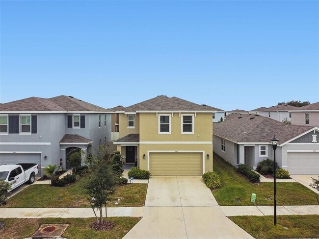 Building Photo - 5667 Chorleywood Ln