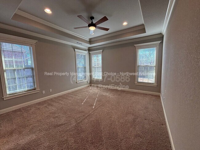 Building Photo - 1919 Sicily Ave