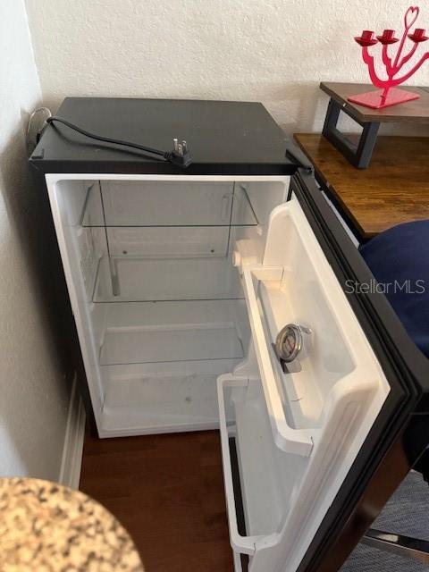 Building Photo - 860 N Orange Ave