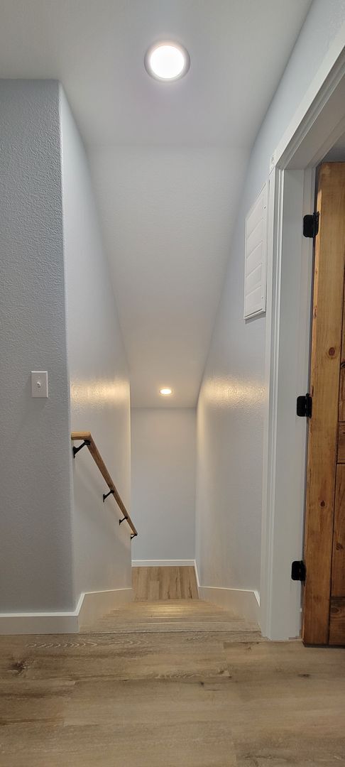 Building Photo - 414 N Madison St