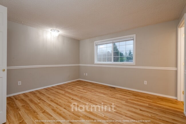 Building Photo - 2508 104th Pl SE