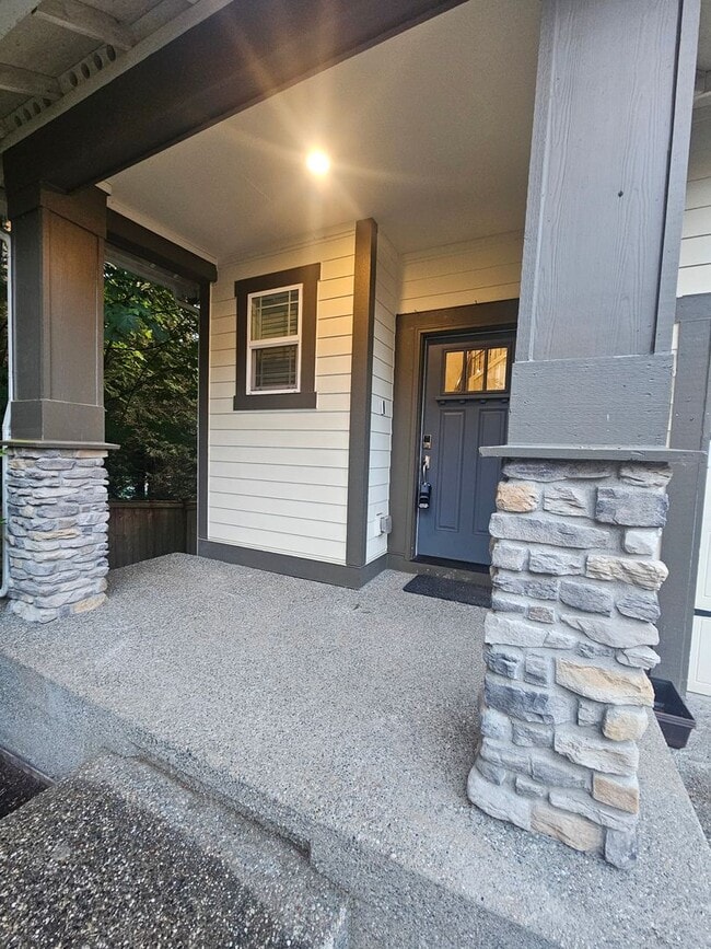 Building Photo - Spacious 5 Bedroom in Convenient North Creek Ridge, Bothell Location