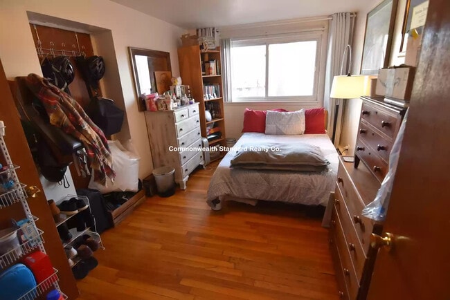 Building Photo - 199 Winthrop Rd