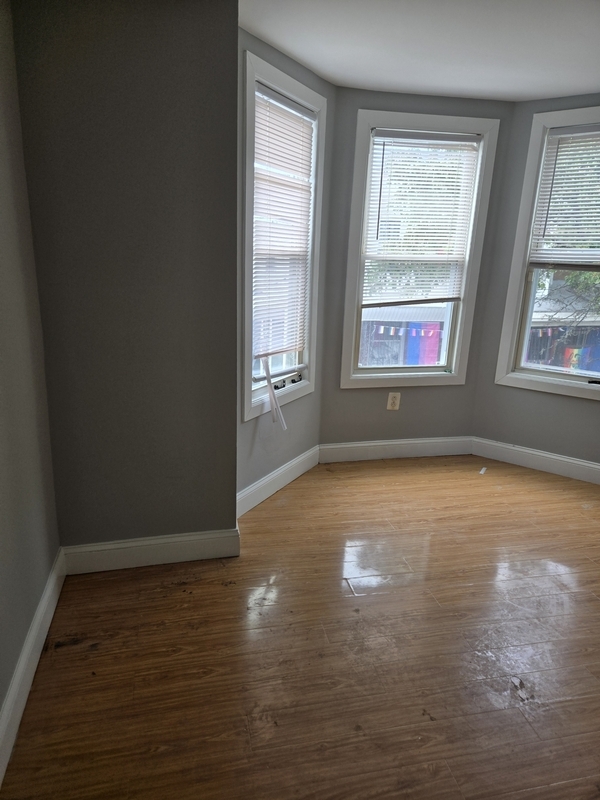 Building Photo - 608 E Wensley St