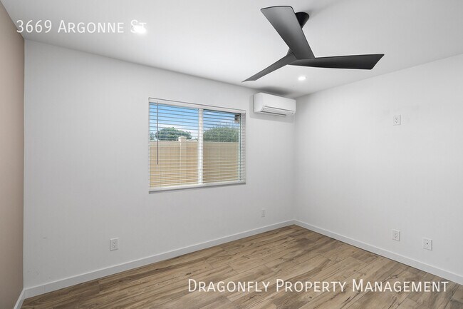 Building Photo - 3669 Argonne St