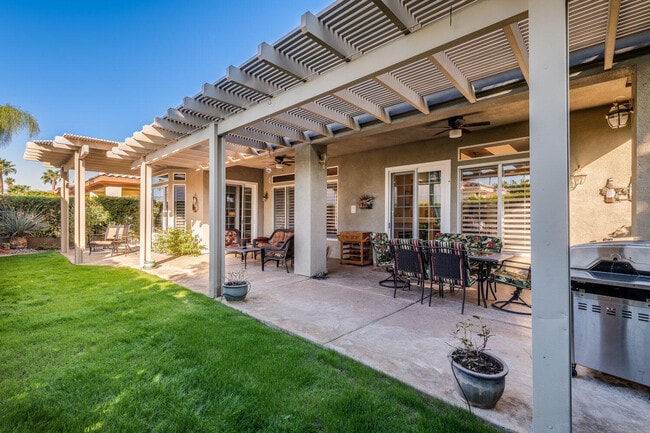 Building Photo - 80571 Hoylake Dr