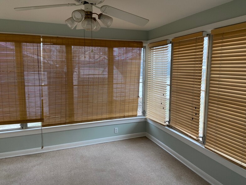 Sun room - 5451 Washburn Ave S