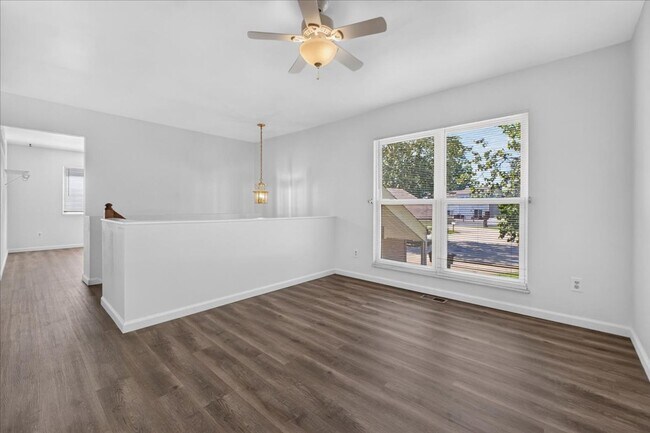 Building Photo - 18 Spring Song Ct