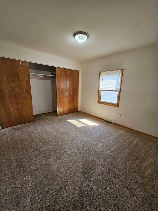 Building Photo - 3 BED | 1 BATH | SINGLE-LEVEL HOME | STURGIS