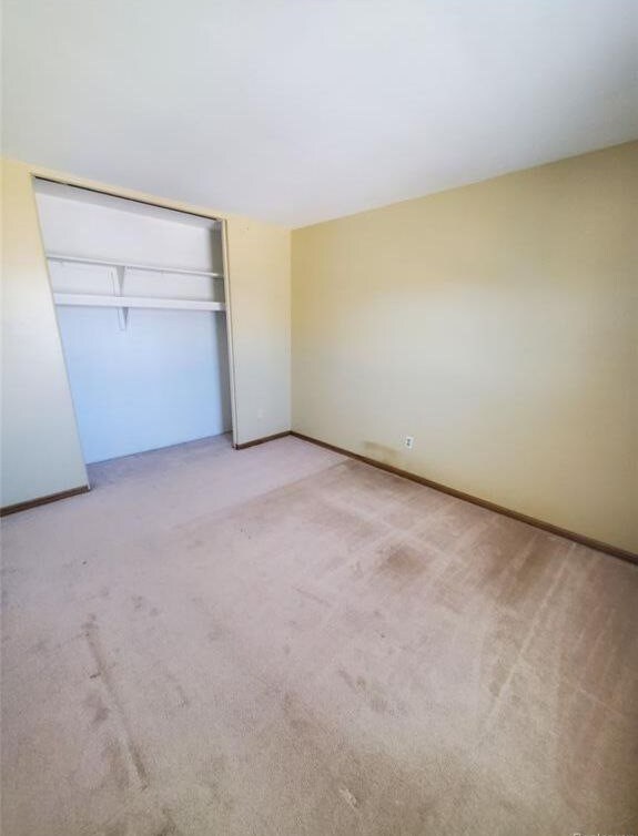 Building Photo - 37025 Brynford Dr