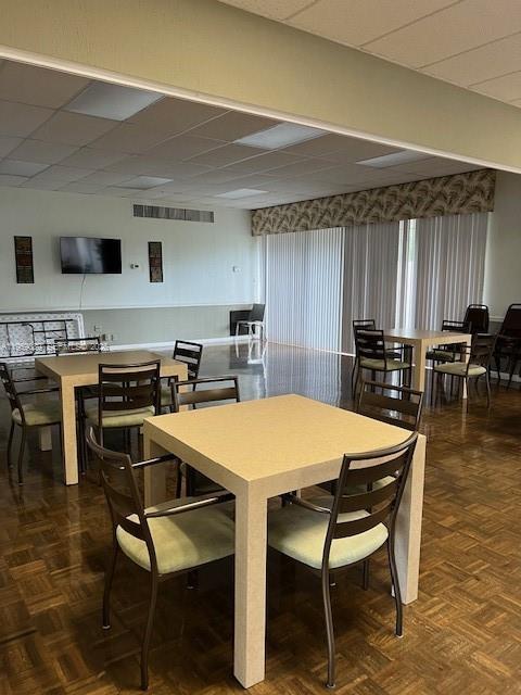 Building Photo - 2226 N Cypress Bend Dr