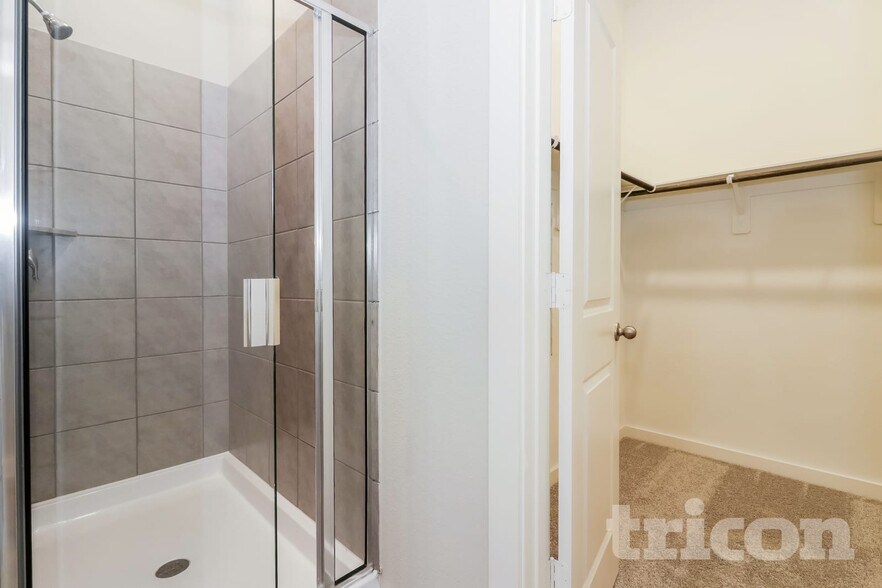 Building Photo - 2343 Cohorn Trl