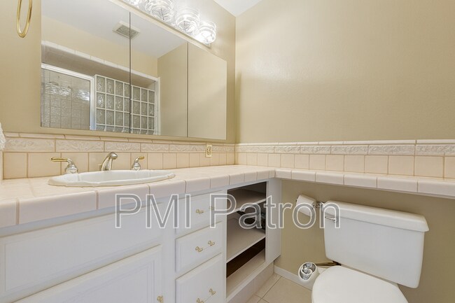 Building Photo - 11500 Cozumel St