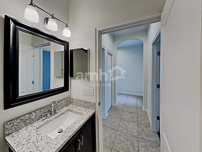 Building Photo - 12025 Whistling Wind Dr