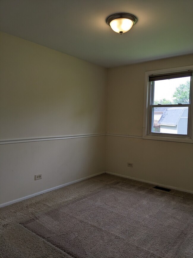 Building Photo - 508 Bristol Ln