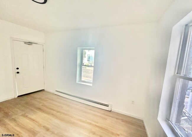 Building Photo - 326 N Tennessee Ave