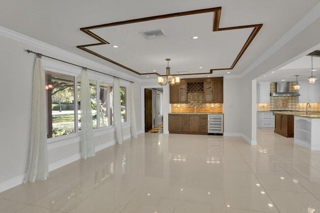 Building Photo - 8631 Steeplechase Dr