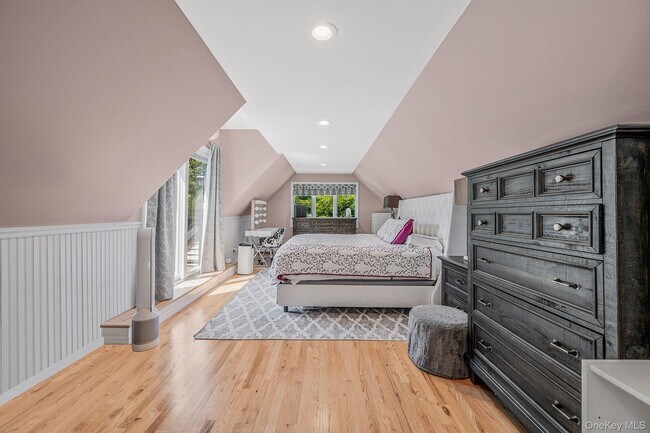 Building Photo - 8 Paynes Ln
