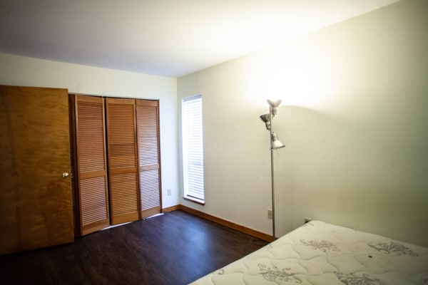 Building Photo - Townhome on Longview