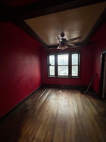 Building Photo - 5479 Claxton Ave