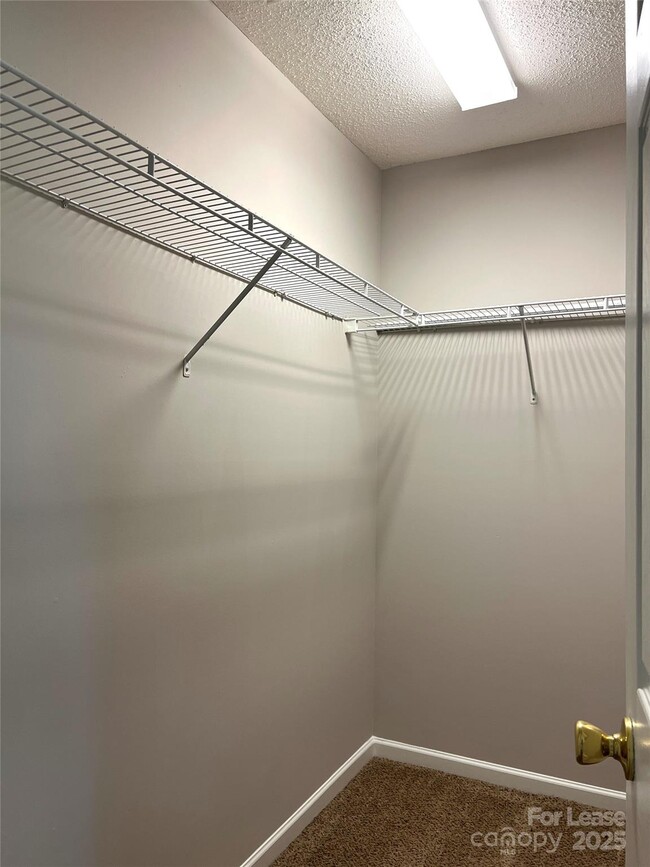 Building Photo - 17053 Turning Stick Ct