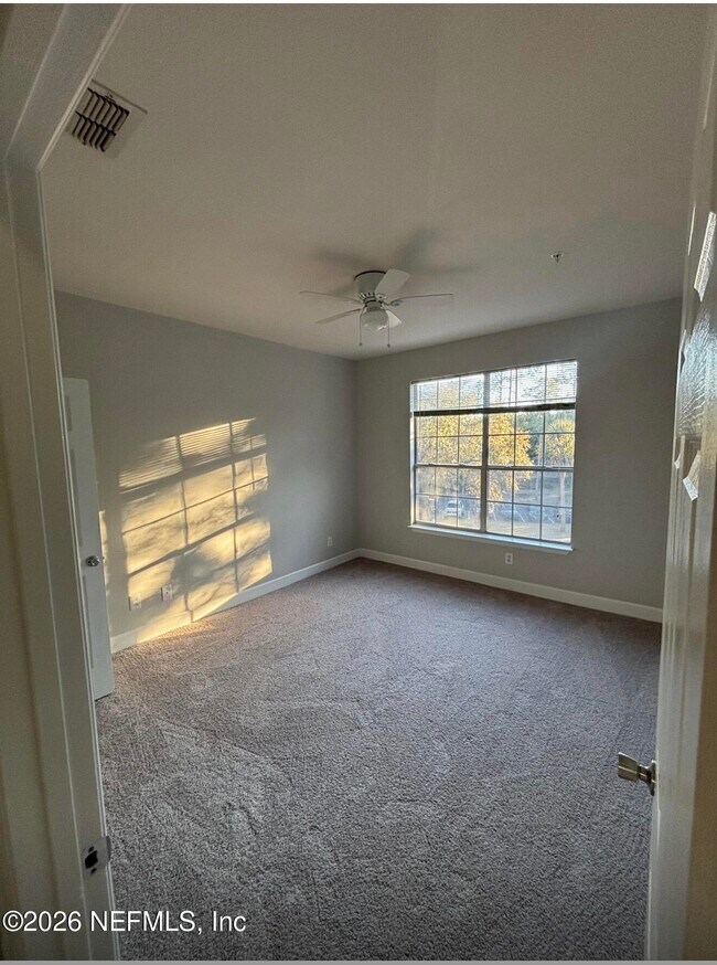 Building Photo - 120 Veracruz Dr