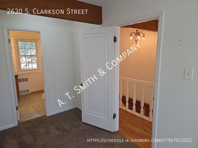 Building Photo - 2630 S Clarkson St