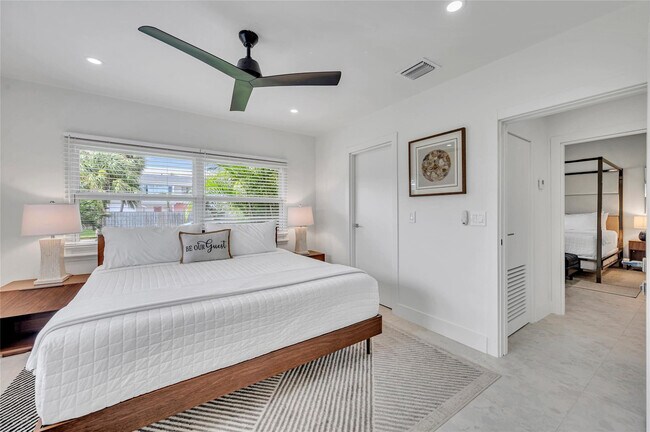 Building Photo - 1700 Marietta Dr