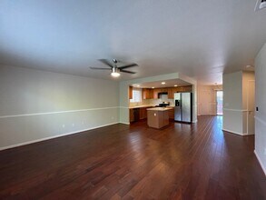 Building Photo - Curtis Park Area, Huge 2x2 Duplex with Garage, Must See + $500 Lease Signing Bonus!