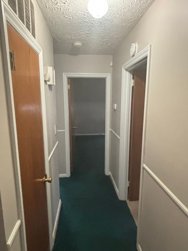 Building Photo - 1206 Camden Ave