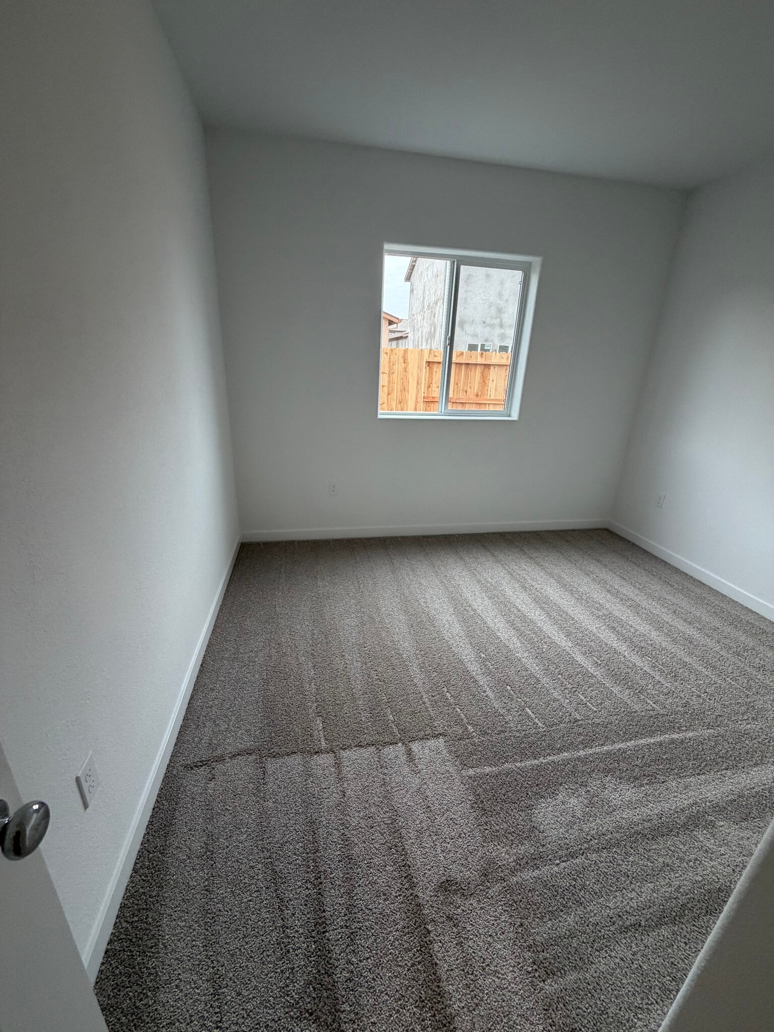 Building Photo - 10933 Admiral Cove Way