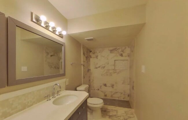 Building Photo - Warm, Welcoming, and Wonderfully Maintained 3-Bedroom Home