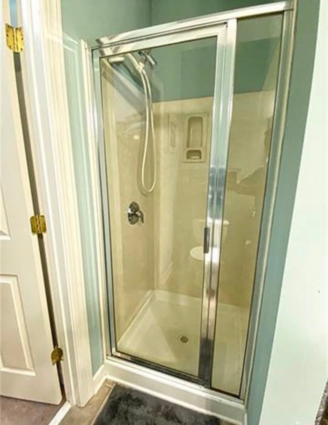 Master standing shower - 12015 Valley Oak St