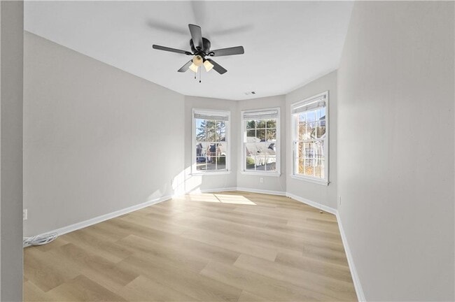 Building Photo - 137 Towne Park Dr