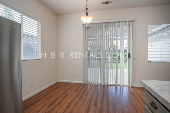 Building Photo - Single Story 3-Bedroom Home in Tracy – 173...