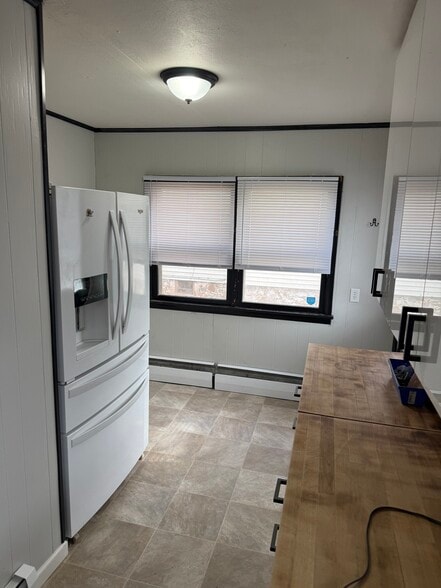 Building Photo - 46-101 E Hummelstown St